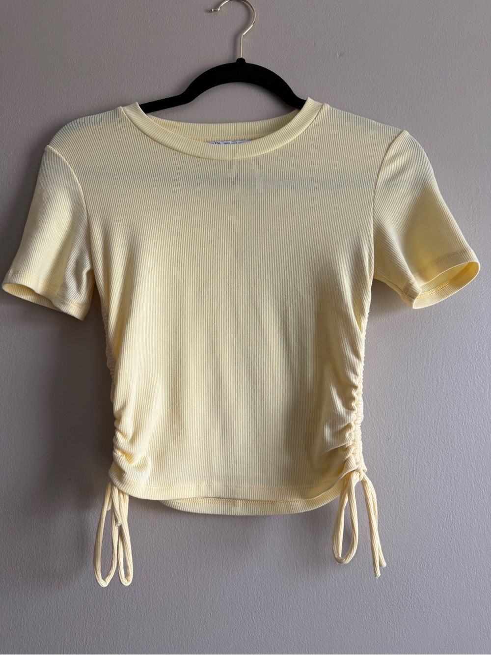 Zara Pale Yellow Ribbed Short Sleeve Ruched Tee